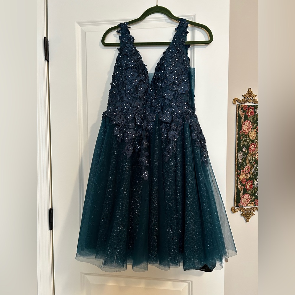 Above the knee low back tulle prom dress with iridescent flowers
